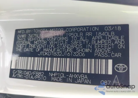 2018 Toyota Prius C Two из США, поврежденный, VIN JTDKDTB32J1613206